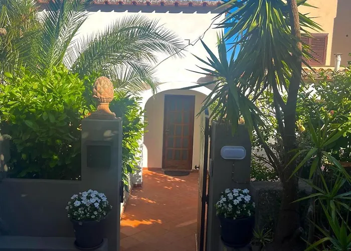 La Perla House *